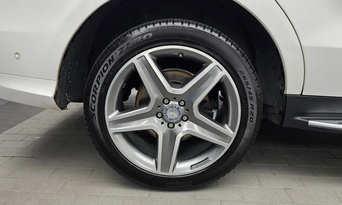 Mercedes-Benz GLE-Class