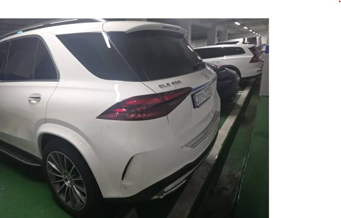 Mercedes-Benz GLE-Class