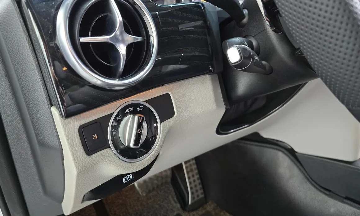 Mercedes-Benz GLK-Class