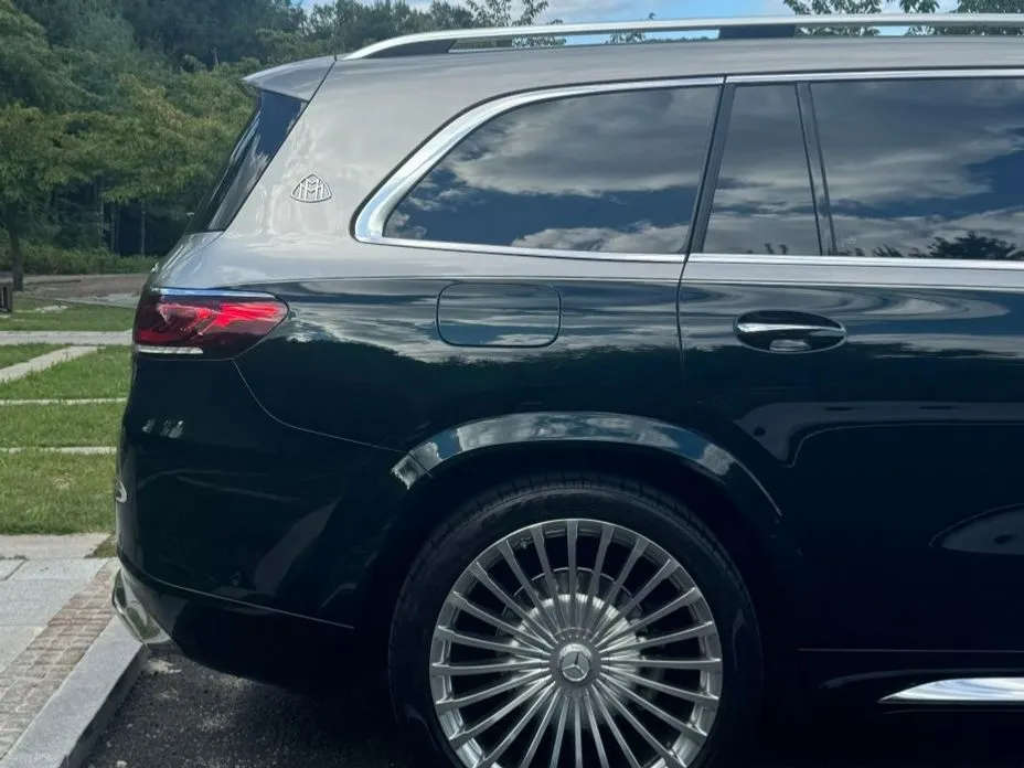 Mercedes-Benz GLS-Class