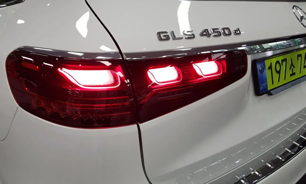 Mercedes-Benz GLS-Class