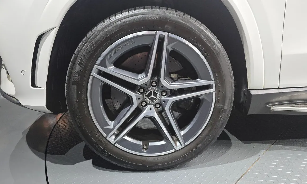 Mercedes-Benz GLS-Class