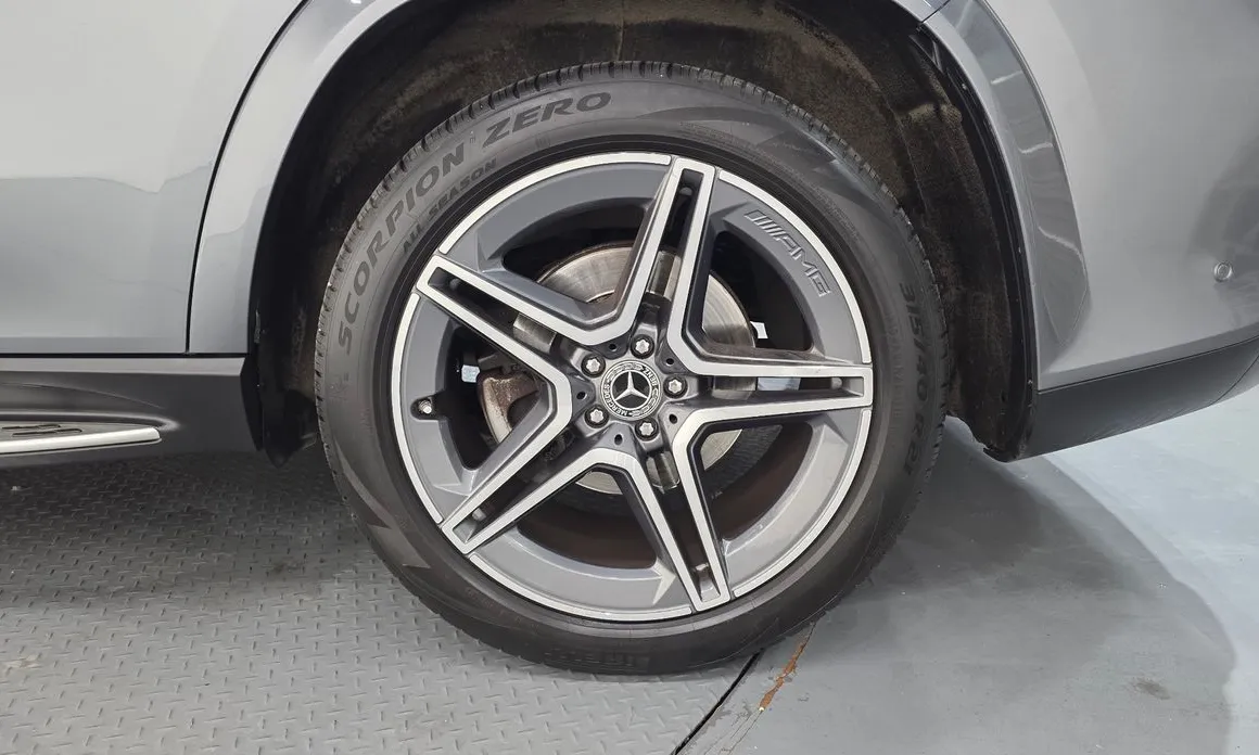 Mercedes-Benz GLS-Class