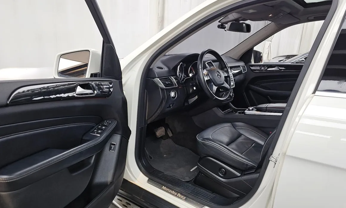 Mercedes-Benz M-class