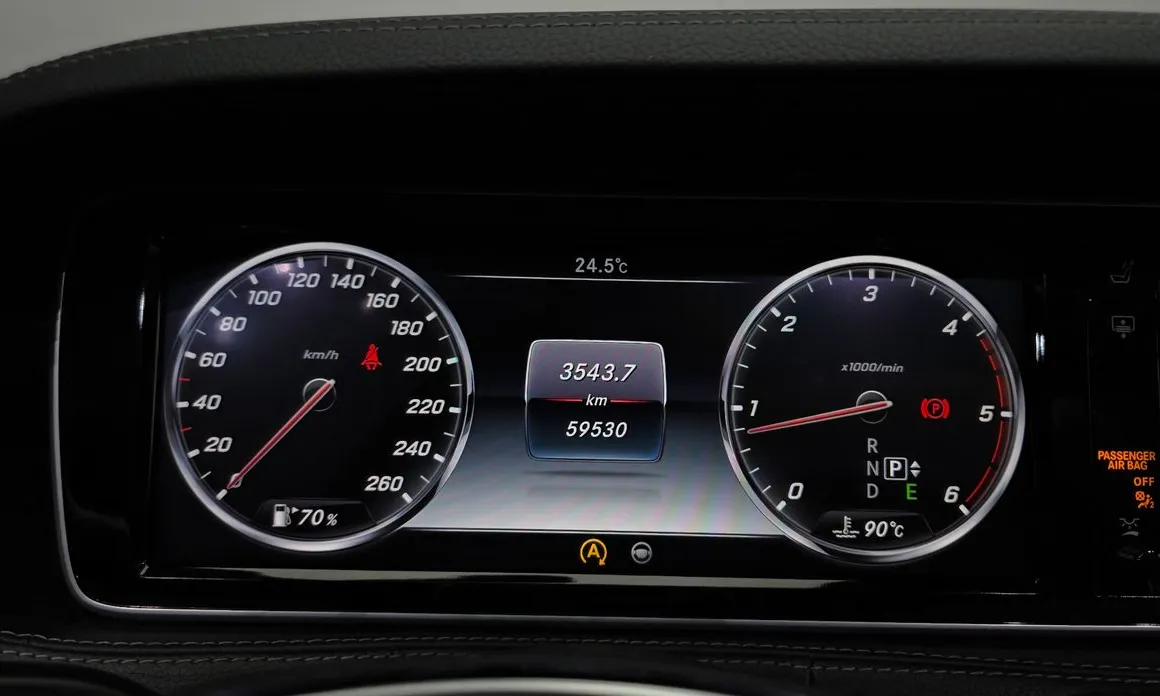 Mercedes-Benz S-Class