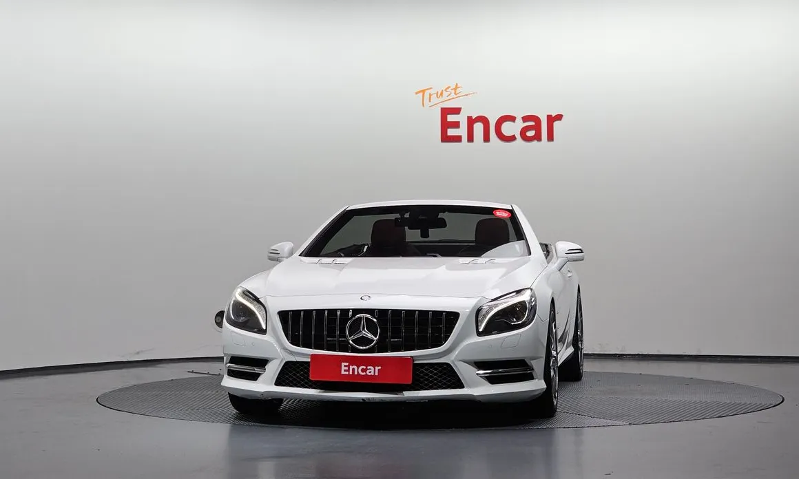 Mercedes-Benz SL-Class