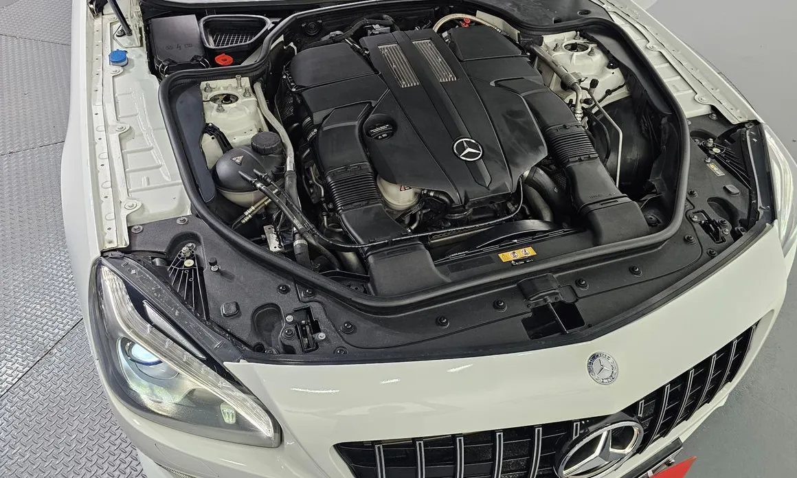 Mercedes-Benz SL-Class