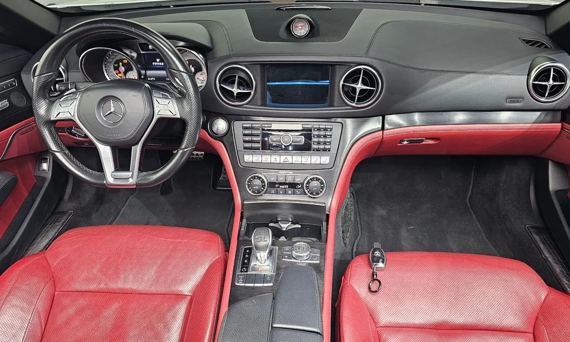 Mercedes-Benz SL-Class