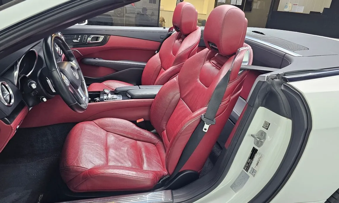 Mercedes-Benz SL-Class