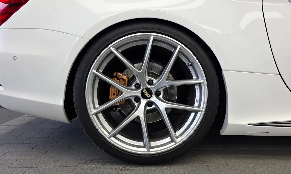 Mercedes-Benz SL-Class