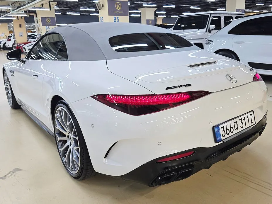 Mercedes-Benz SL-Class