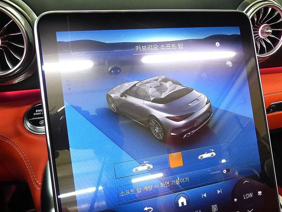 Mercedes-Benz SL-Class