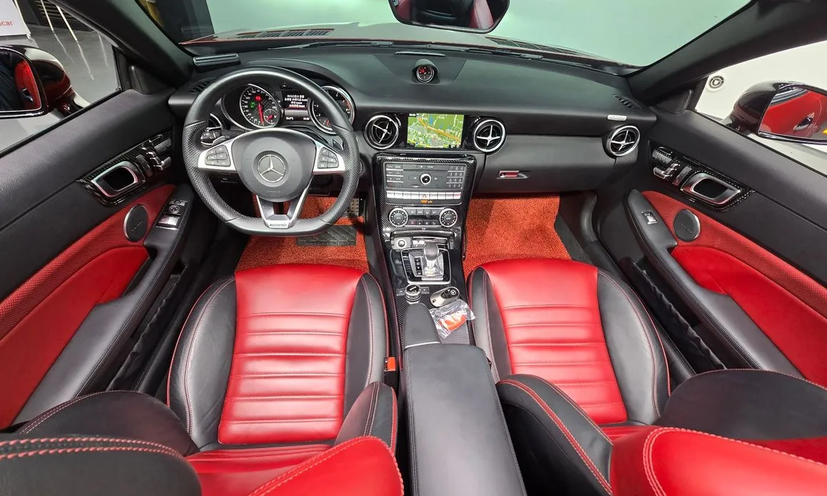 Mercedes-Benz SLC-Class