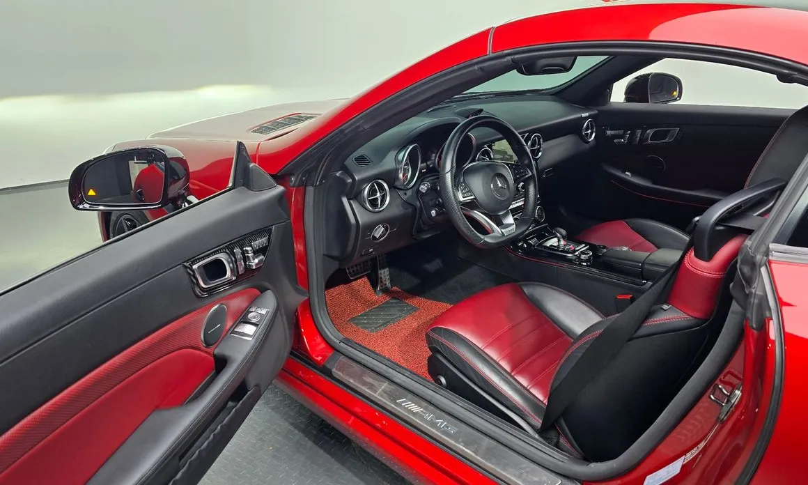 Mercedes-Benz SLC-Class