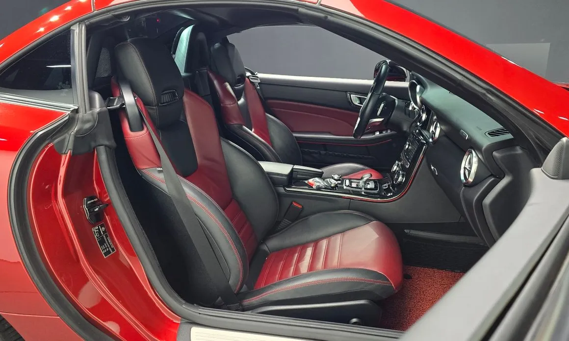 Mercedes-Benz SLC-Class