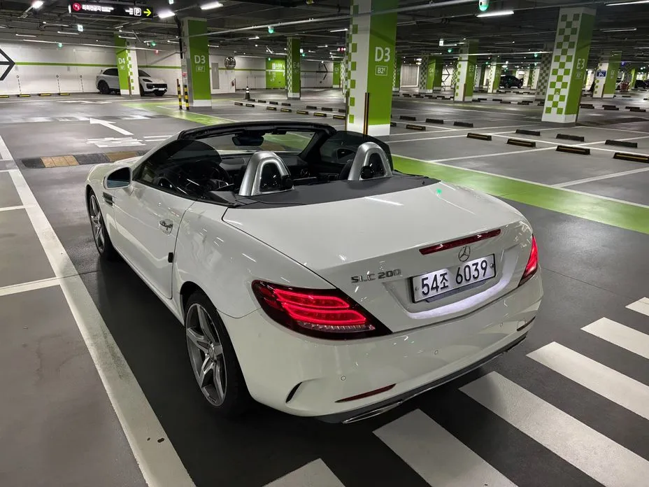 Mercedes-Benz SLC-Class