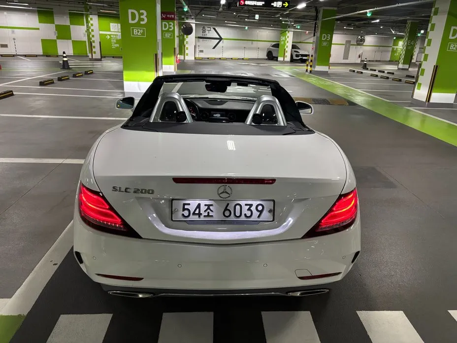 Mercedes-Benz SLC-Class