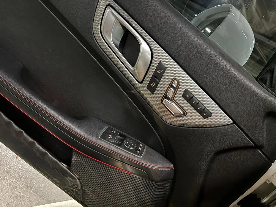 Mercedes-Benz SLC-Class