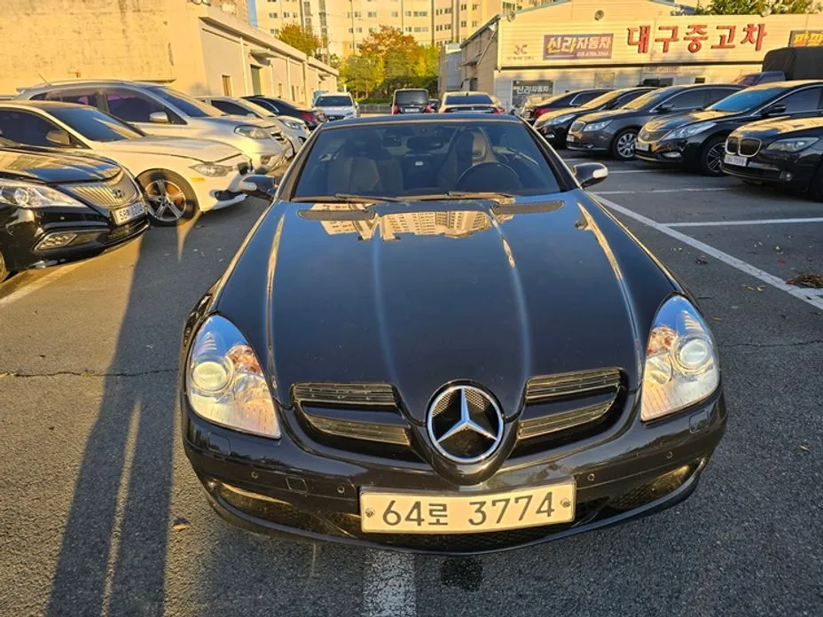 Mercedes-Benz SLK-Class