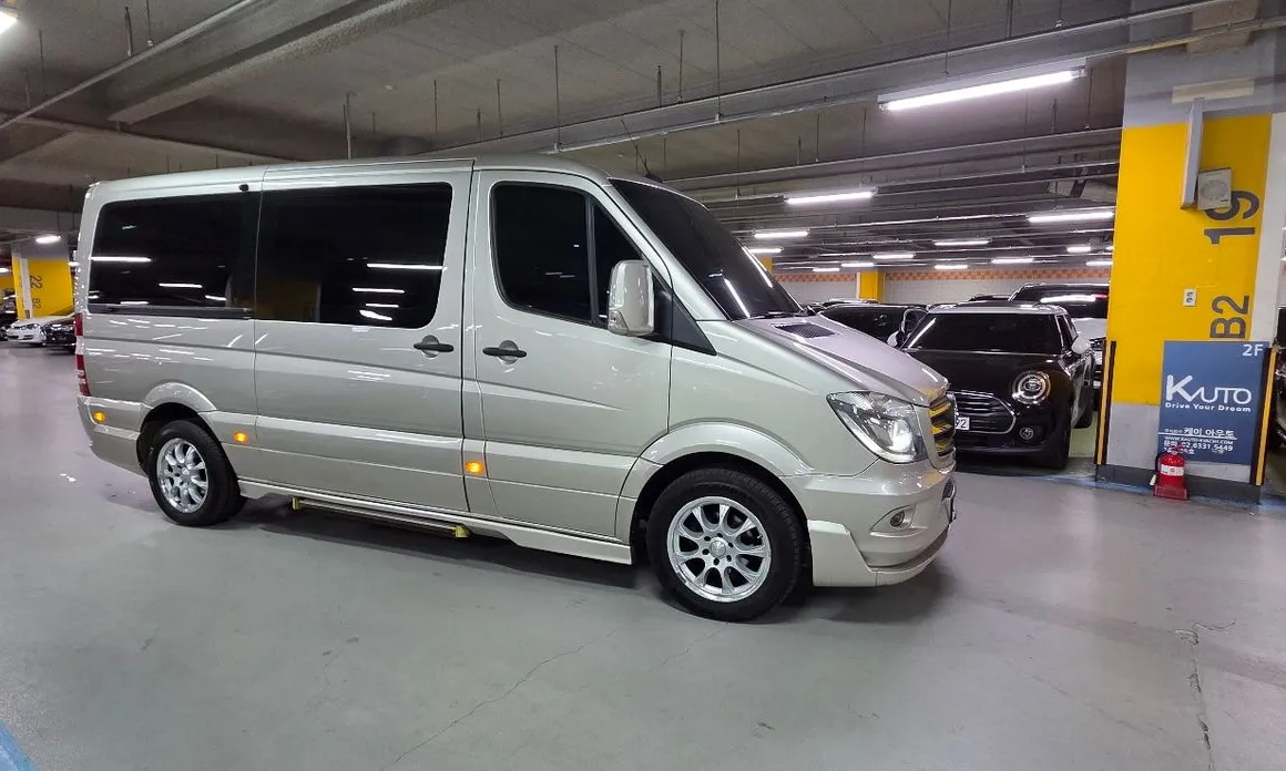 Mercedes-Benz Sprinter