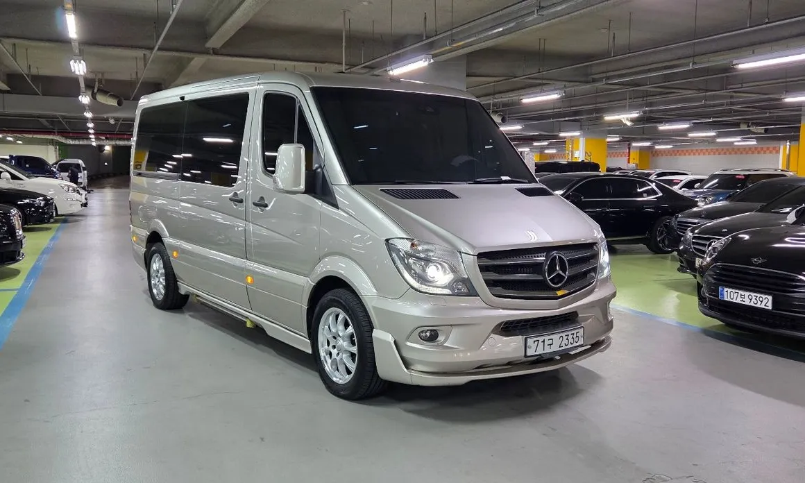 Mercedes-Benz Sprinter