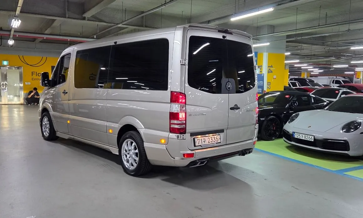Mercedes-Benz Sprinter