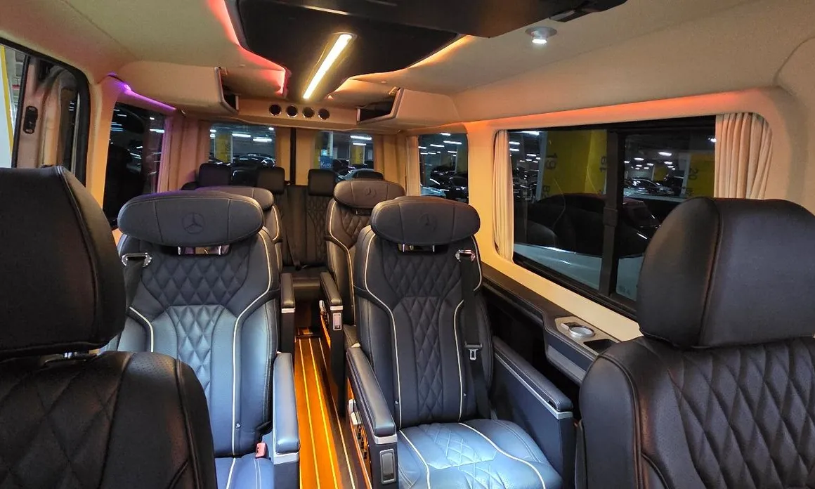 Mercedes-Benz Sprinter