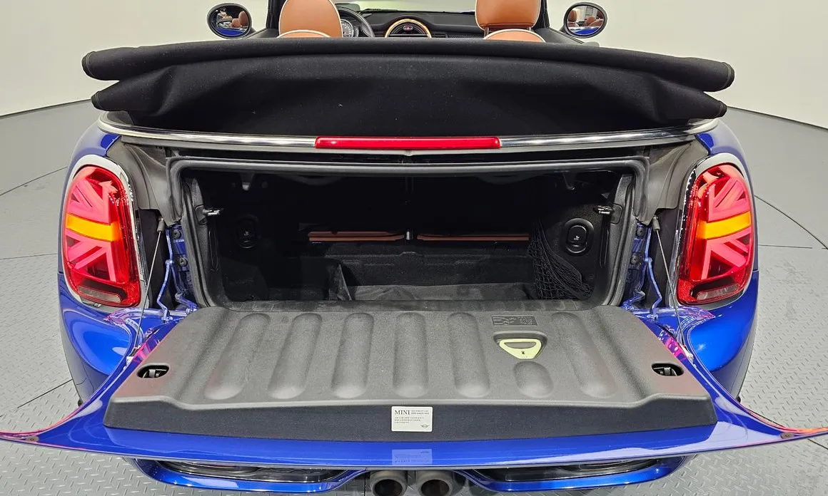 Mini Cooper Convertible