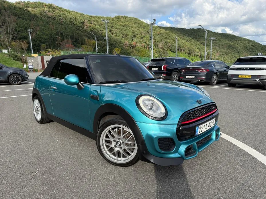 Mini Cooper Convertible