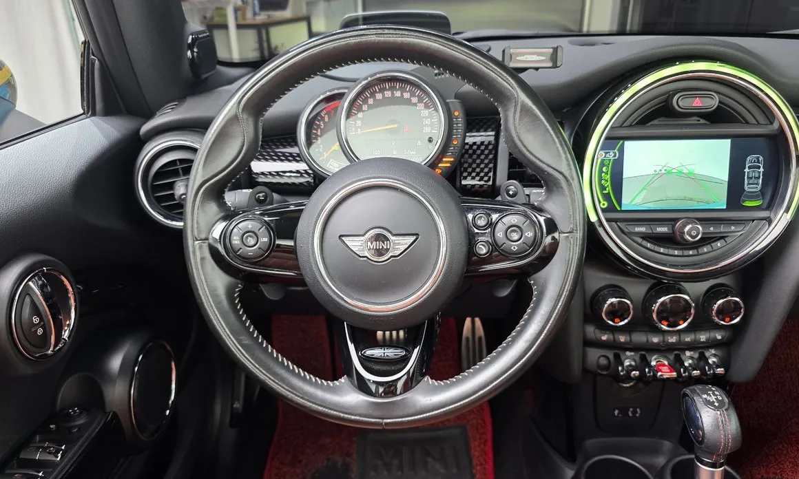 Mini Cooper Convertible
