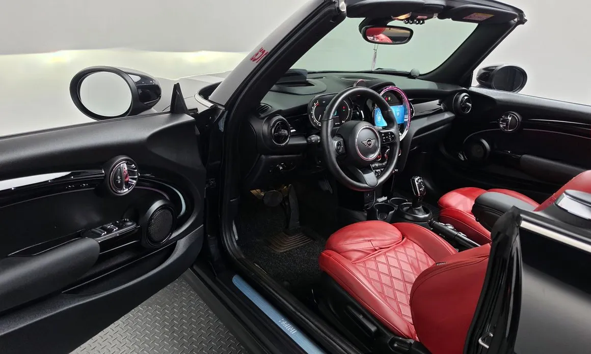 Mini Cooper Convertible
