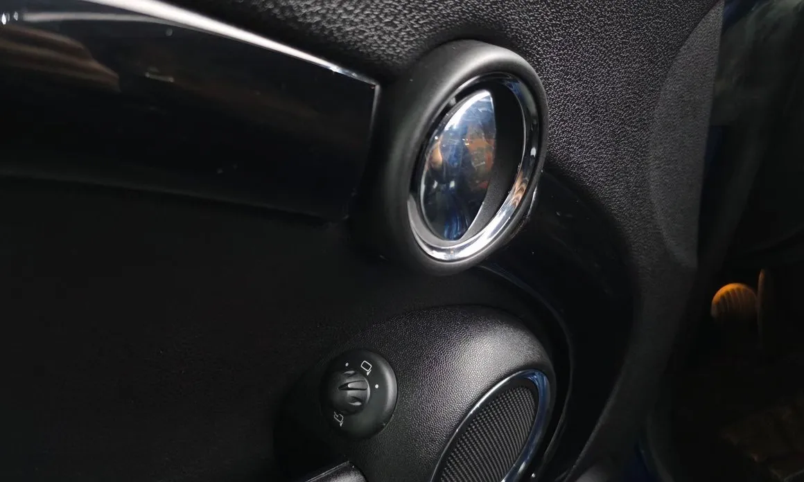 Mini Coupe