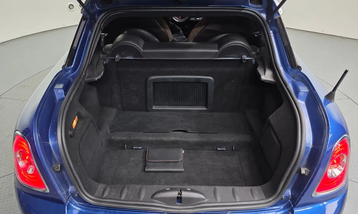 Mini Coupe