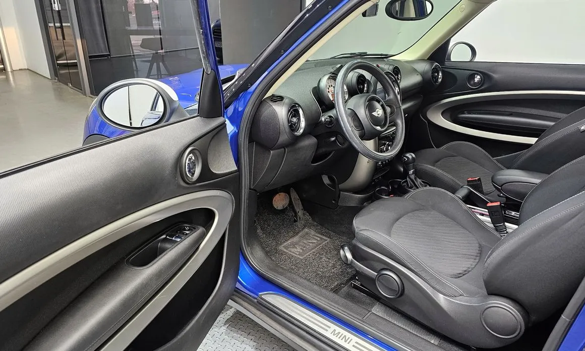 Mini Paceman