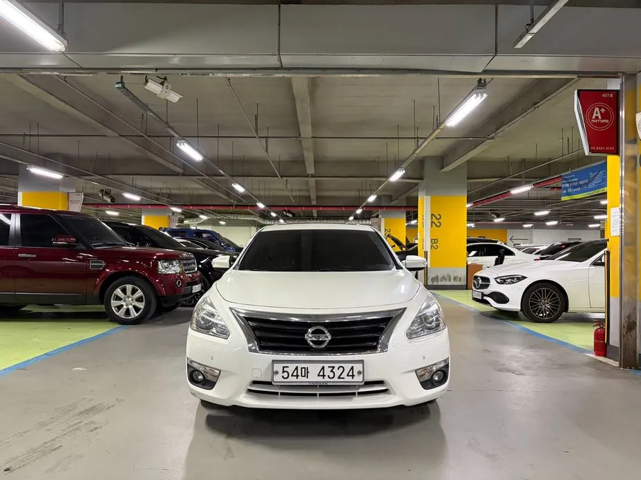 Nissan Altima
