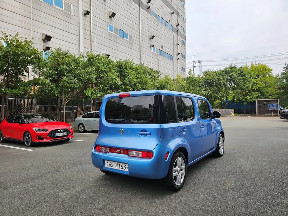 Nissan Cube