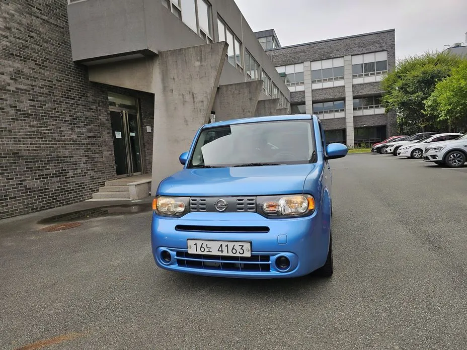 Nissan Cube