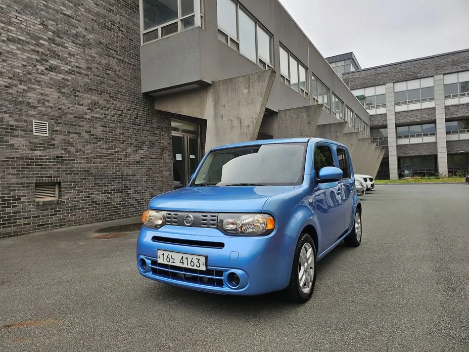 Nissan Cube