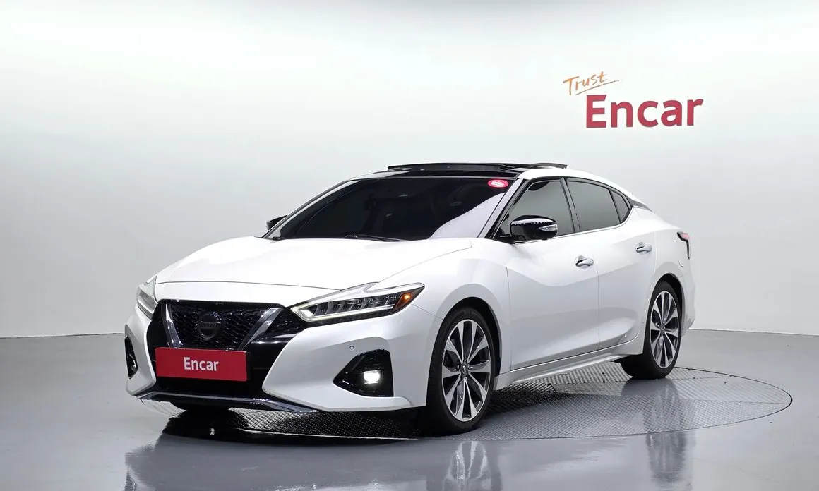 Nissan Maxima