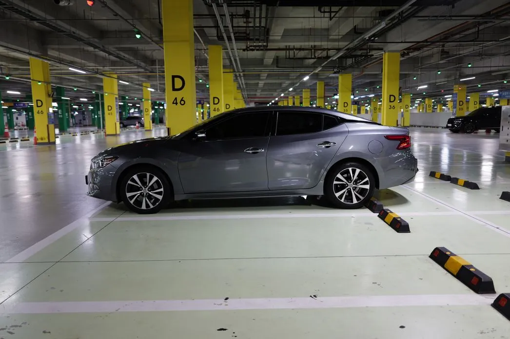 Nissan Maxima