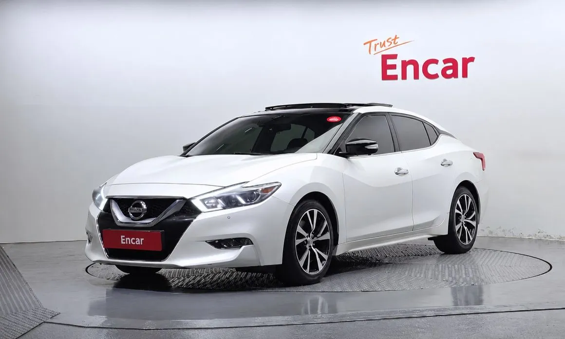 Nissan Maxima
