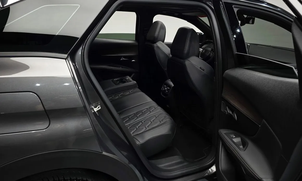 Peugeot 3008