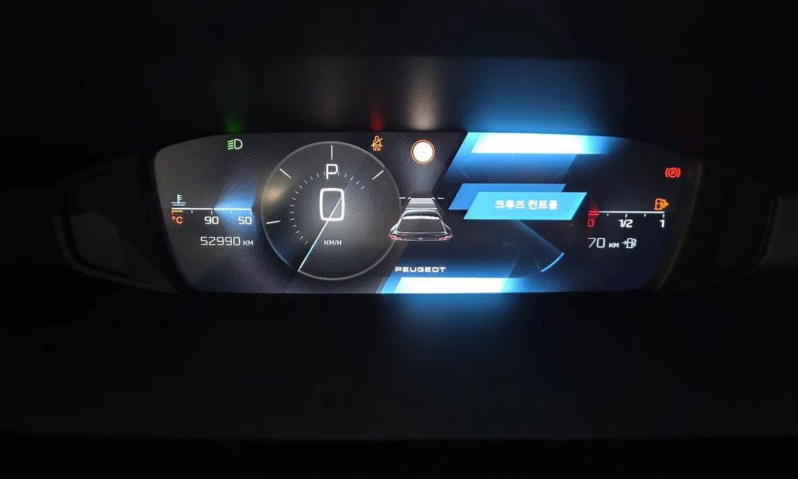 Peugeot 408