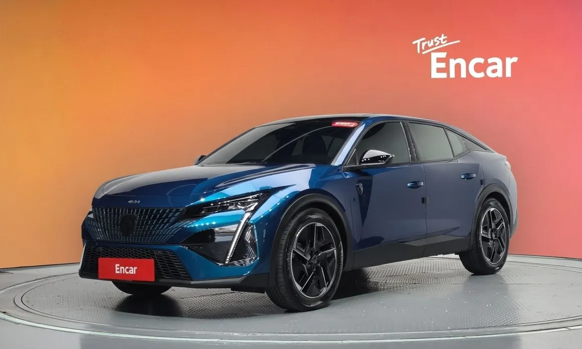 Peugeot 408