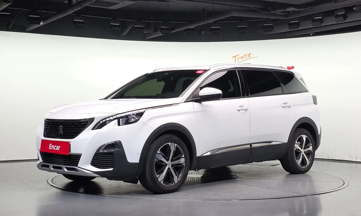 Peugeot 5008