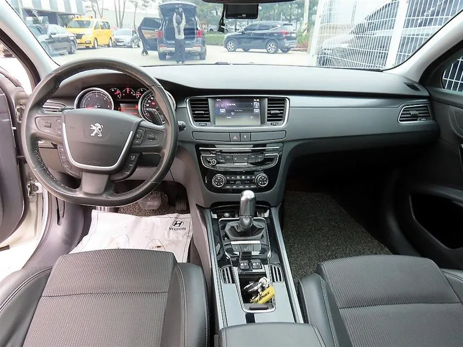 Peugeot 508