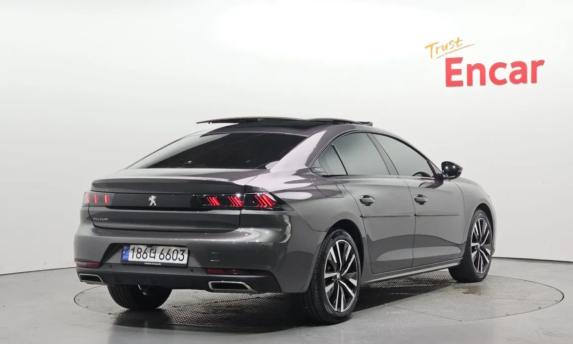 Peugeot 508