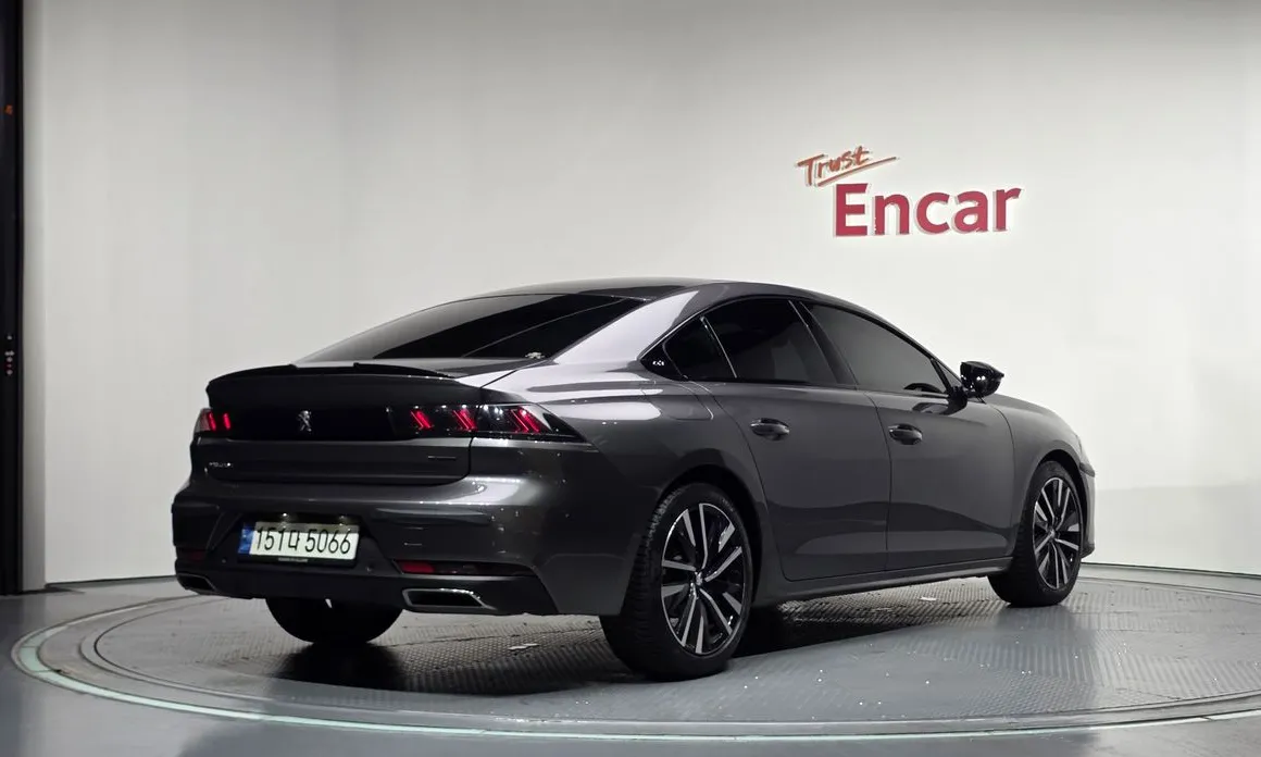 Peugeot 508