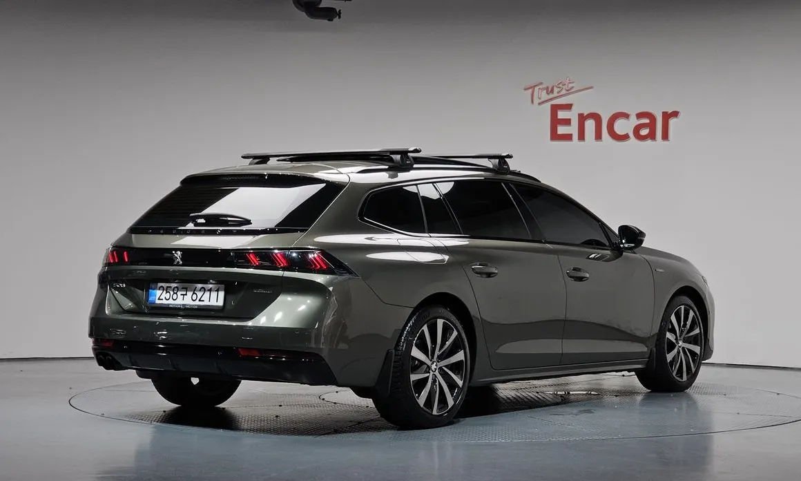 Peugeot 508