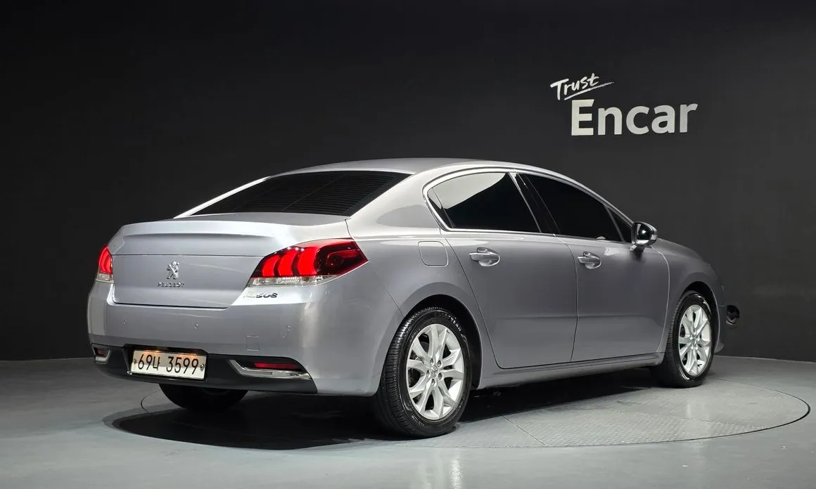 Peugeot 508